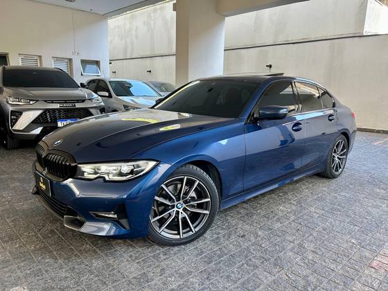 BMW 320i 2.0 16V TURBO FLEX SPORT GP AUTOMÁTICO BMW 320i 2.0 16V TURBO FLEX SPORT GP AUTOMÁTICO